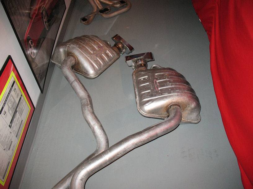 09 exhaust 2.jpg