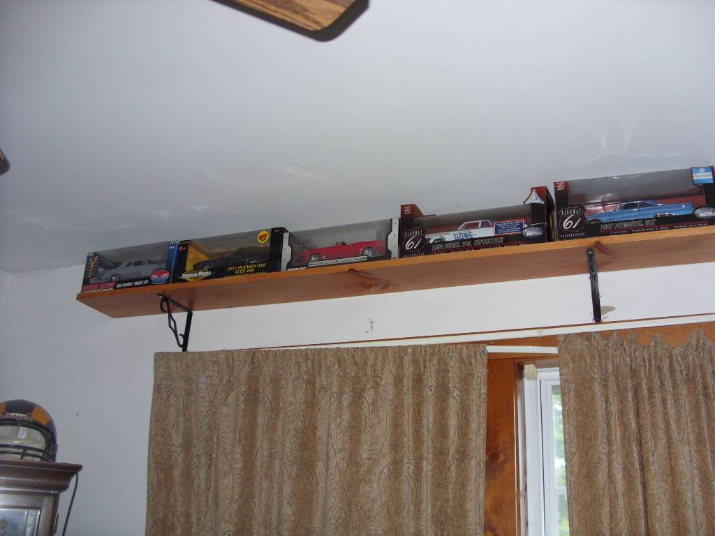 1 18 SCALE CARS 003.JPG