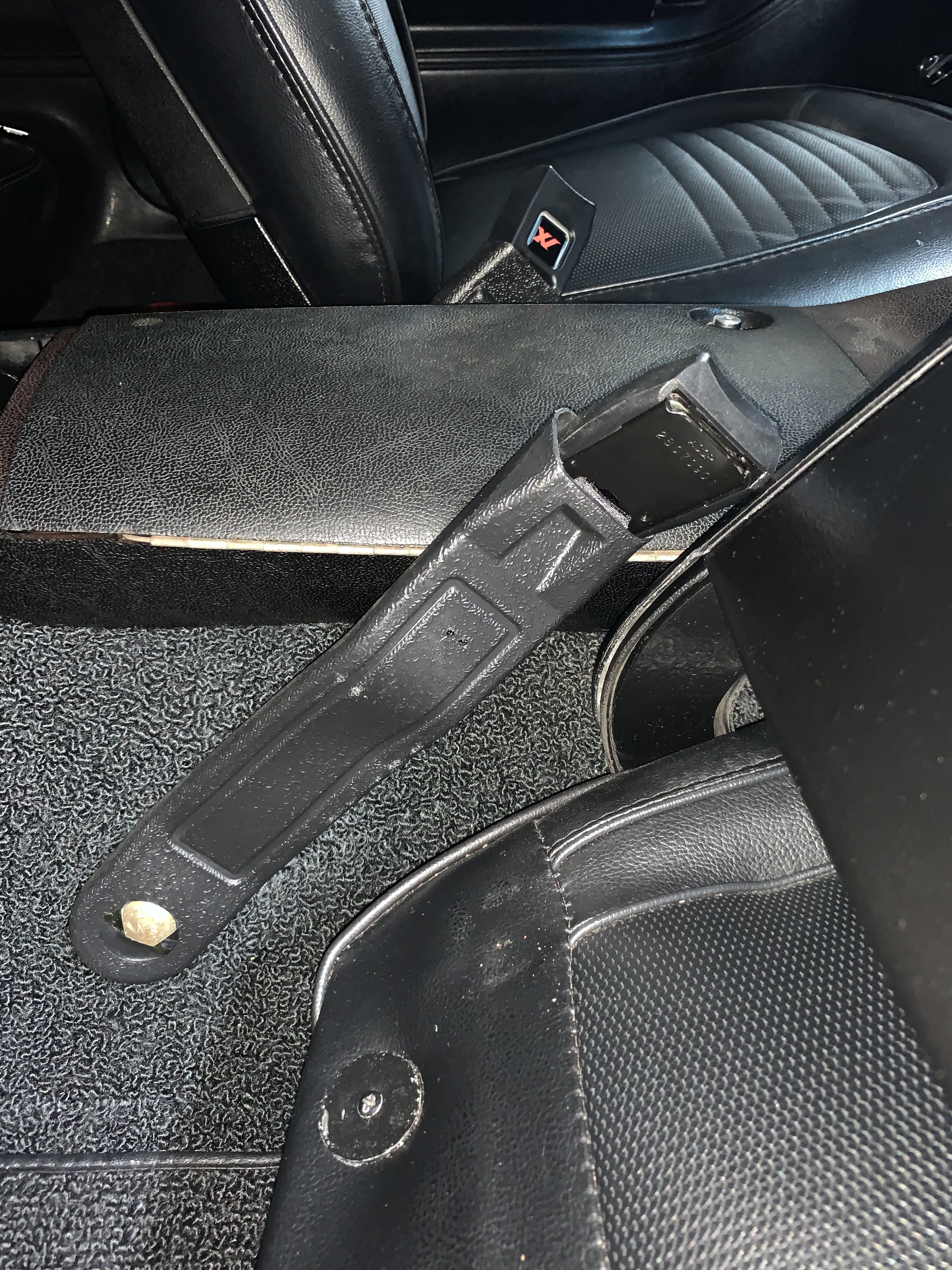 11 inch Bucket Seat End.jpg