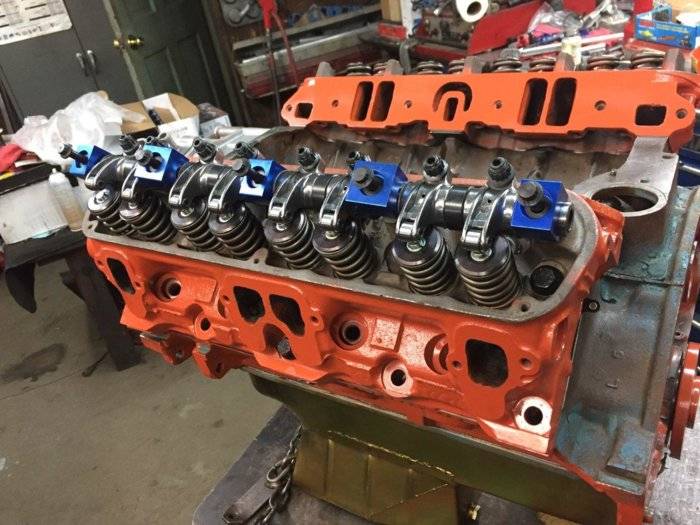 19-4-6 Engine Tope End Finished with Roller Rockers.jpg
