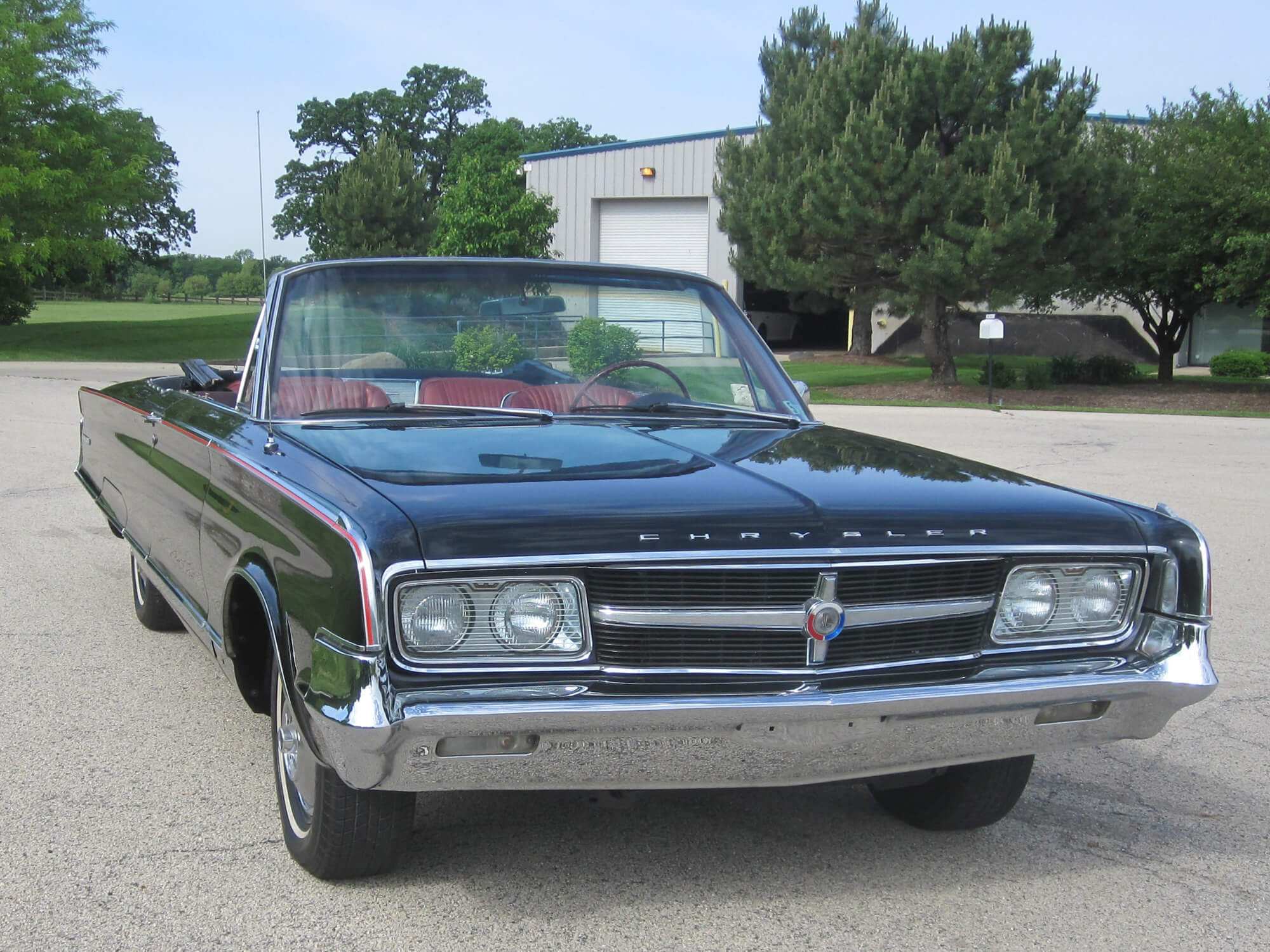 1965-Chrysler-300-L-Black-Cnvrt-4-Spd-14.jpg