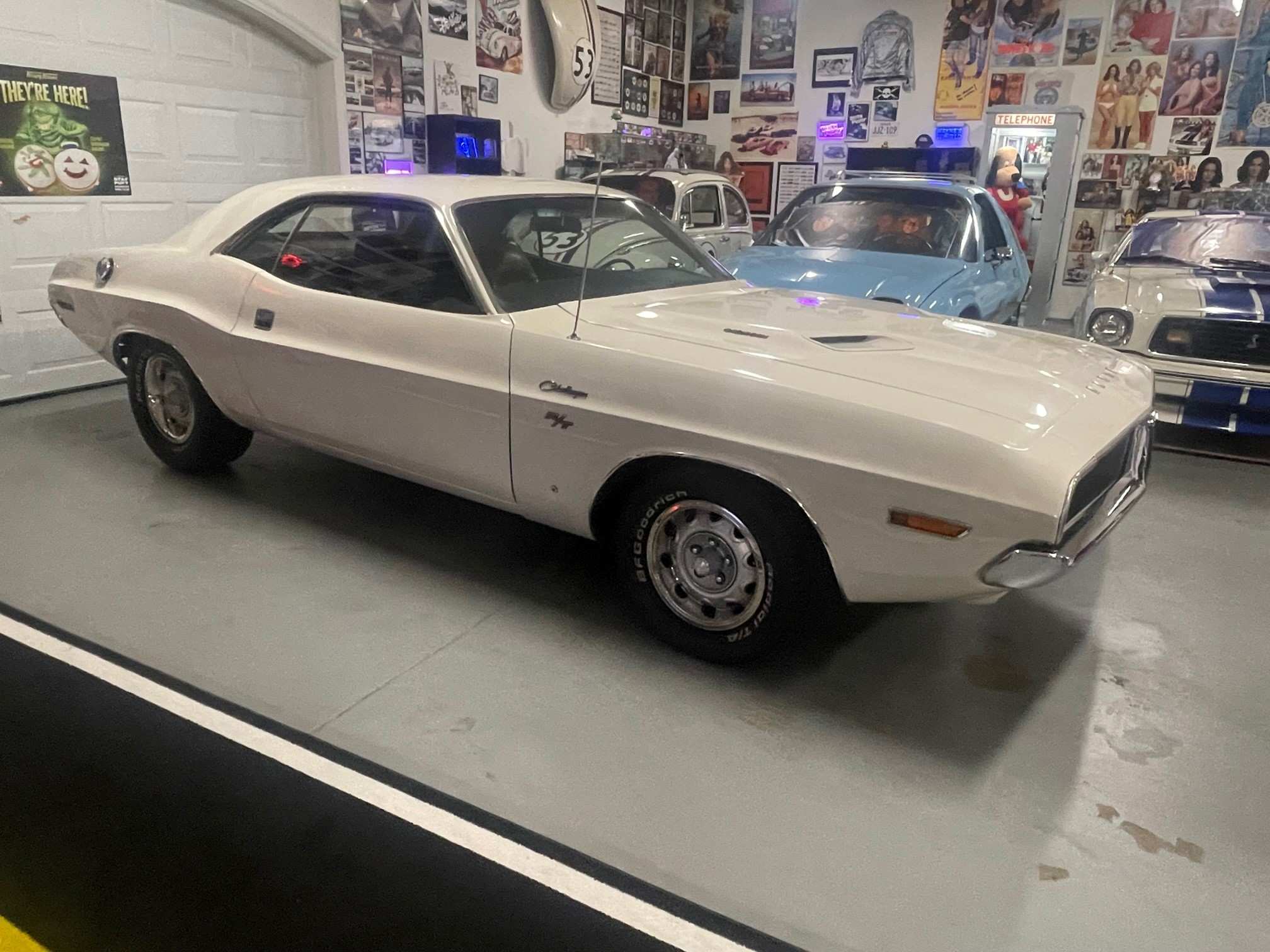 1970 Dodge Challenger.jpg