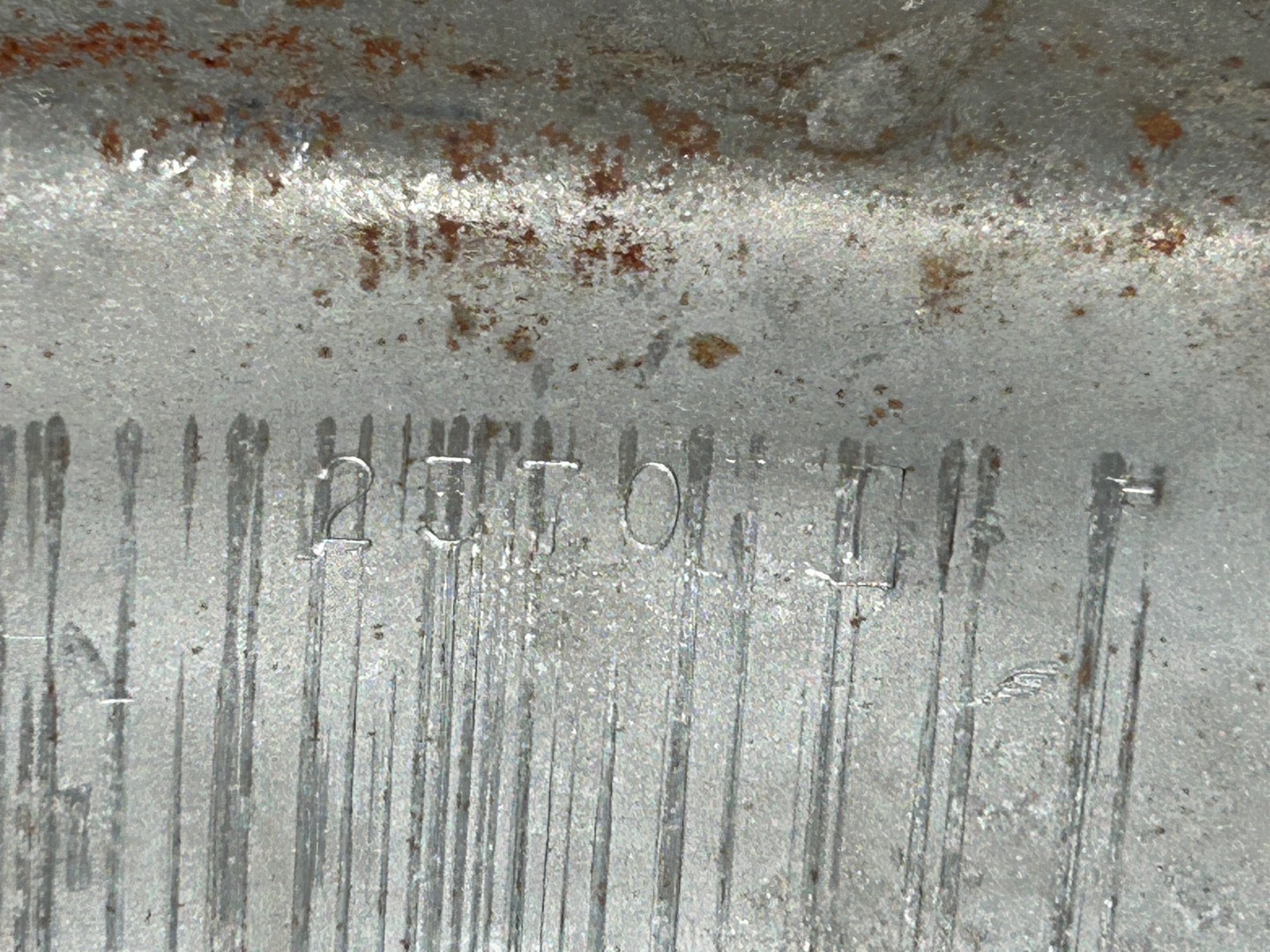 1970 E-Body 6 Pak K frame2.jpg