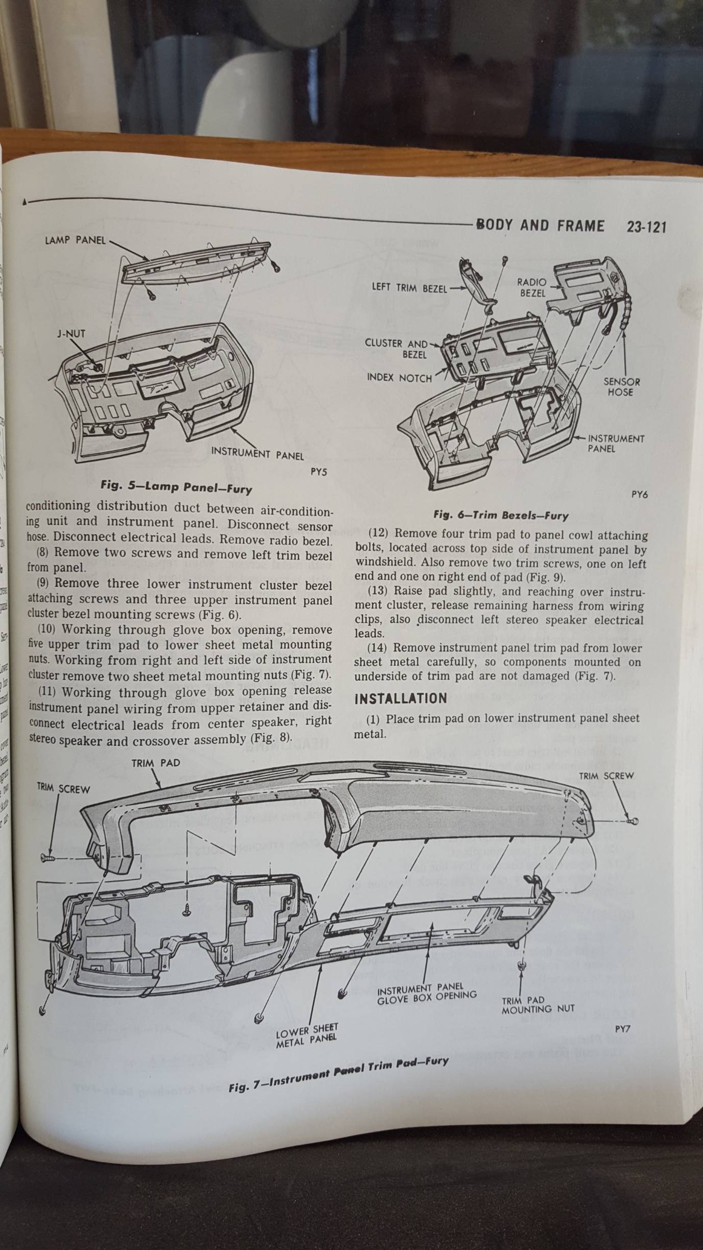 1970 Manual Page 23_121.jpg