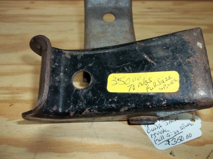 1970 nos cuda full size spare jack hook #2.JPG