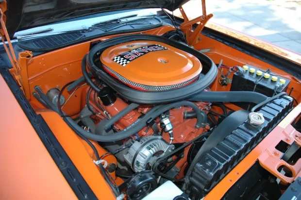 1970_dodge_challenger_15392075530a34b4aaENG2.jpg
