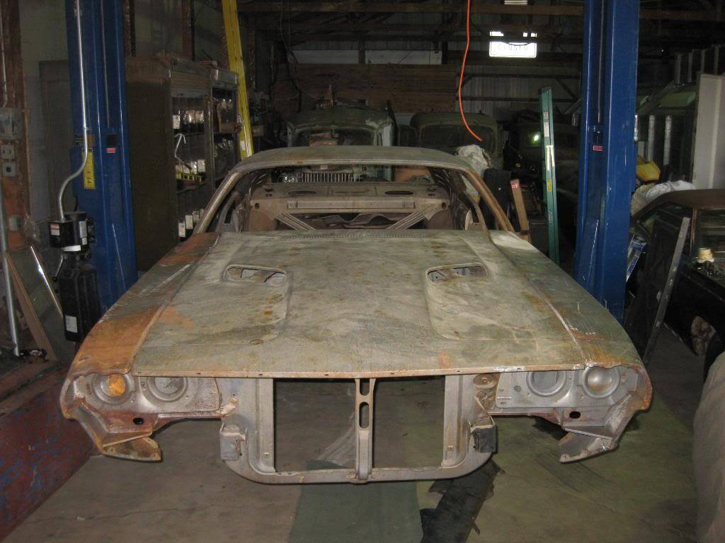 1970B5CHALLENGERRT070.jpg