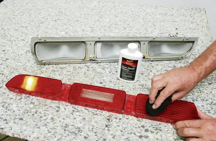 1971-dodge-challenger-megulars-clear-plastic-cleaner-taillight-lenses.jpg