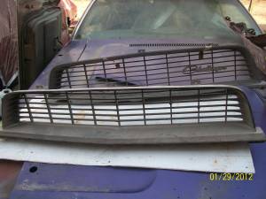 1972-74 Challenger Grilles.jpg