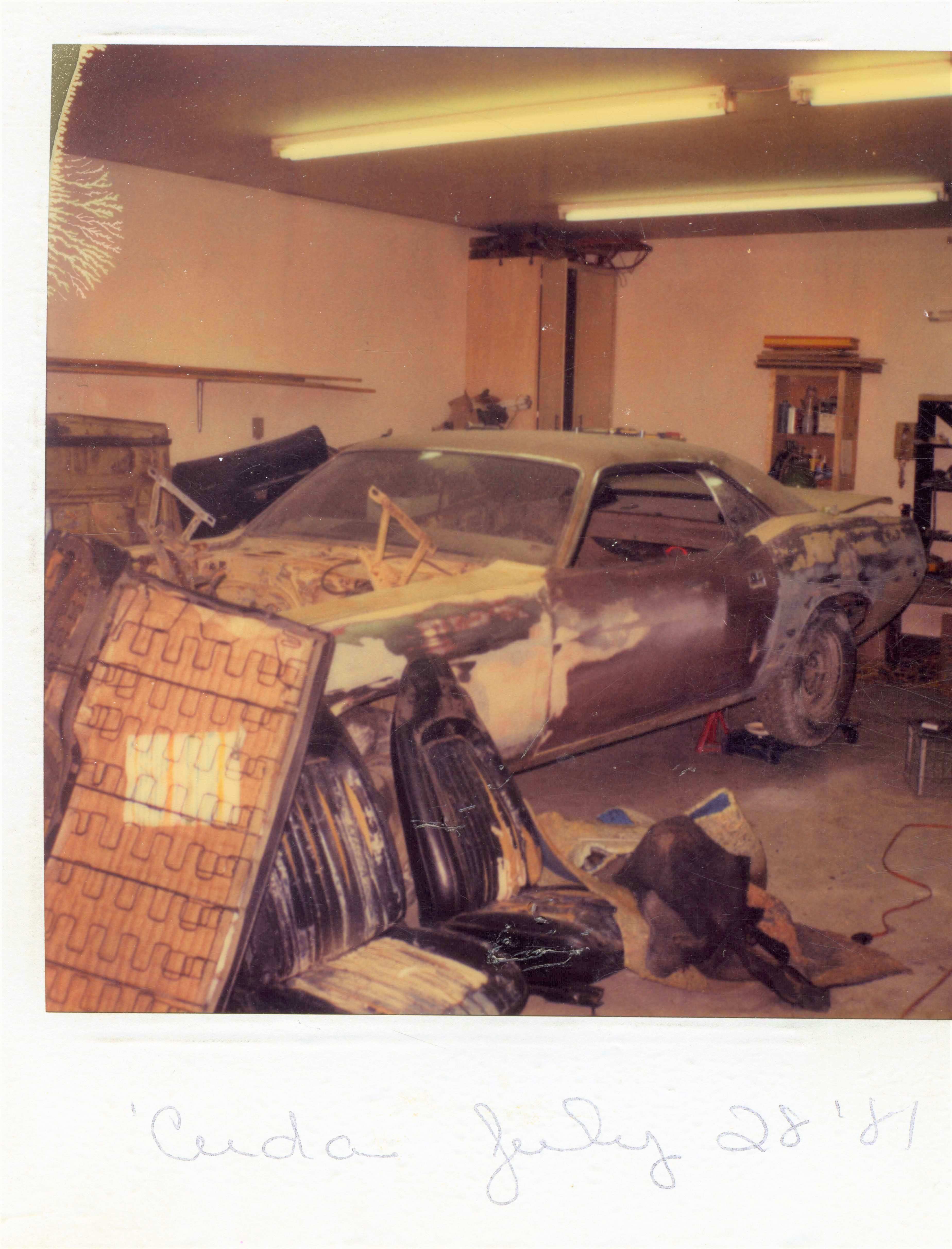 1973 Cuda restoration 1981  (8).jpg