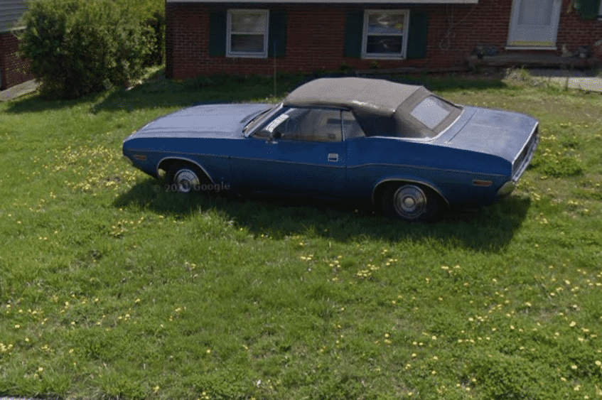 20012 lawn ornament.png