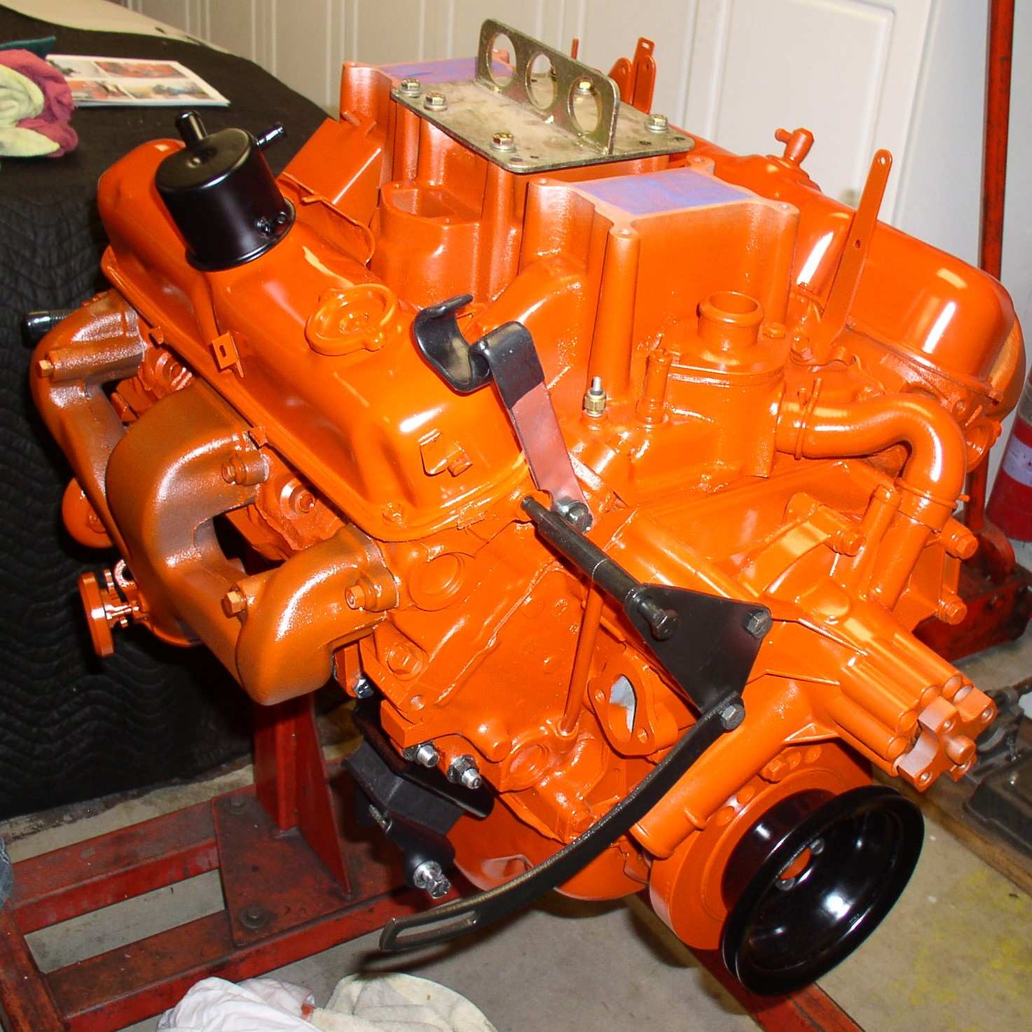 340 View with Passenger Exhaust Manifold.jpg