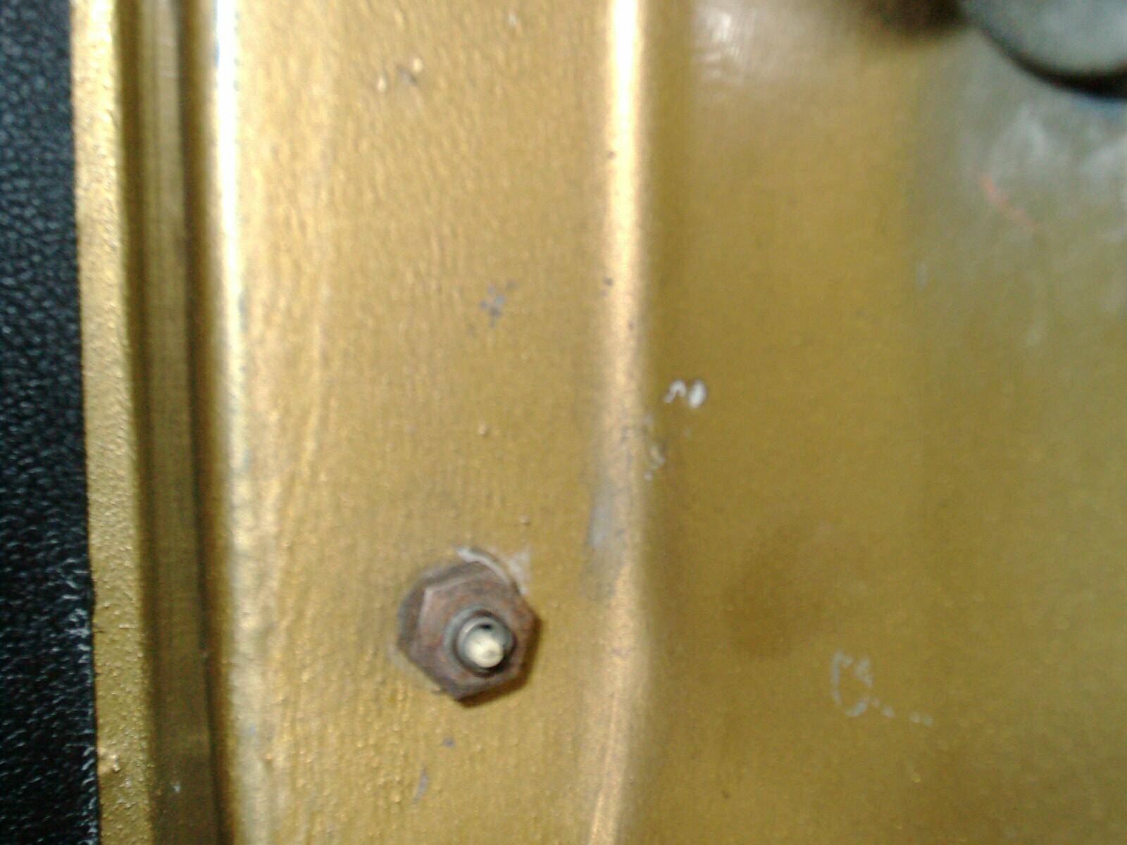4876336-switch2.jpg