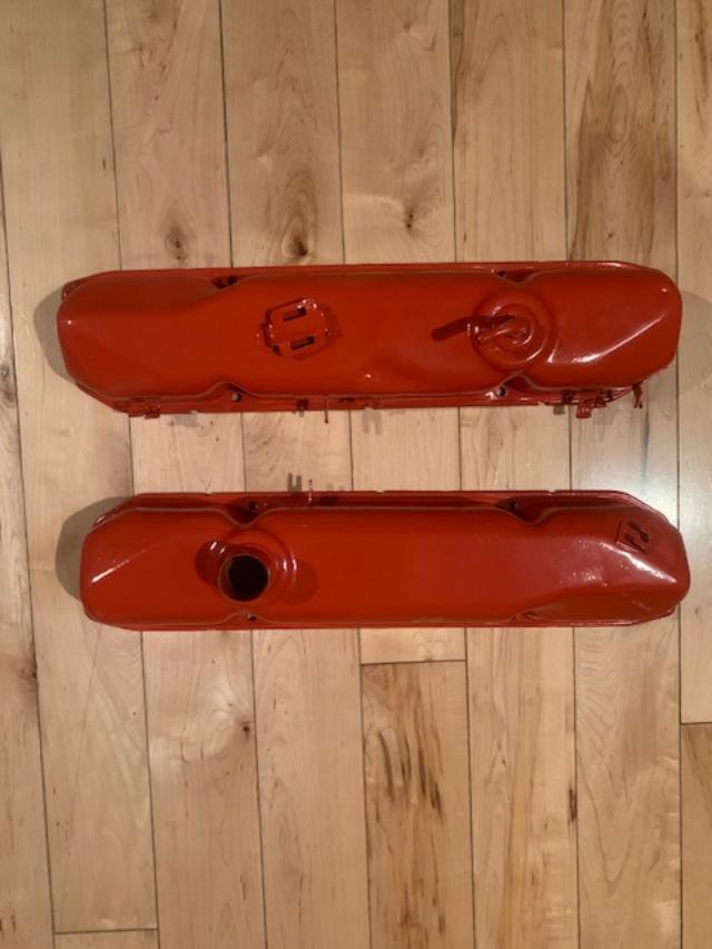 68-69 440 VALVE COVERS.jpg