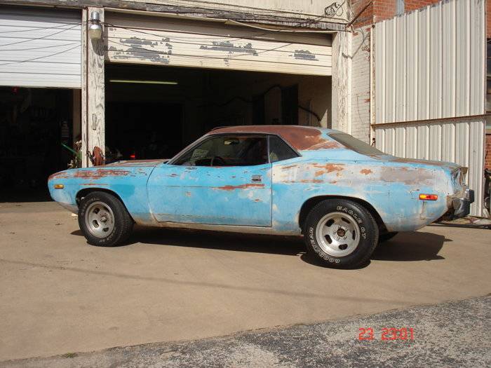 70 Barracuda from Ron H 054.JPG