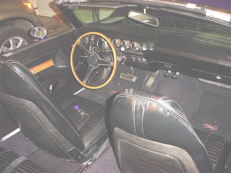 70 challenger conv interior (Medium).jpg