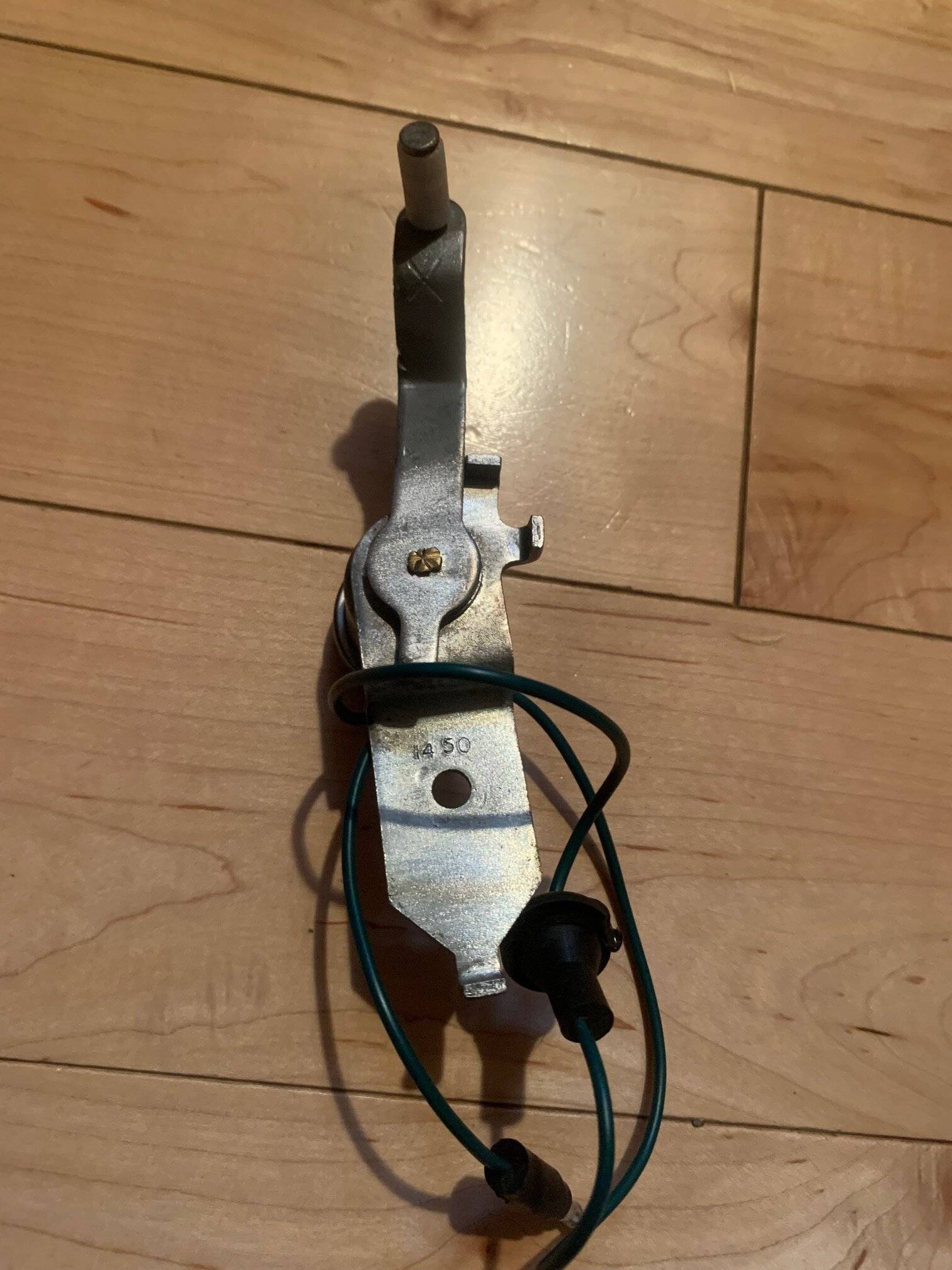 70 clutch safety switch..jpg