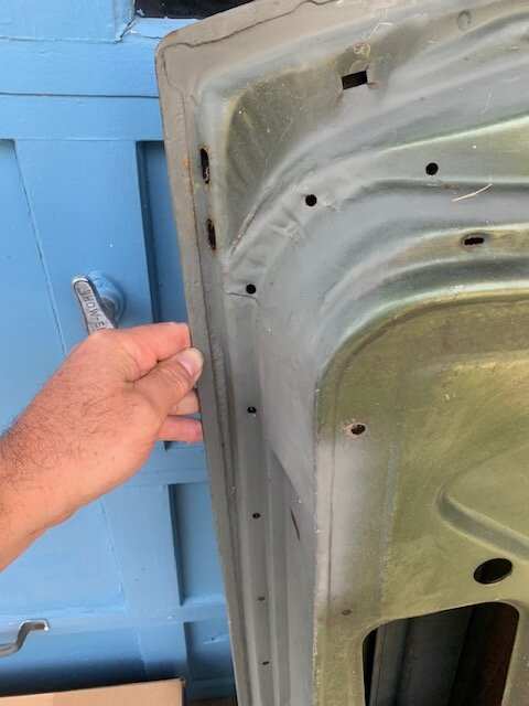 70 driverside door cuda...jpg
