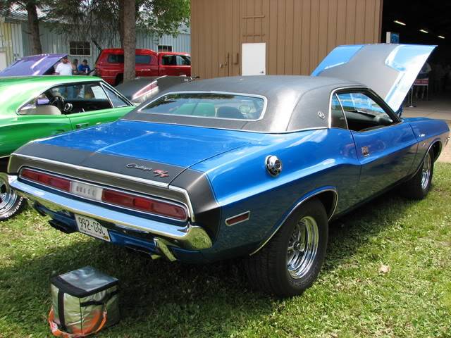 70_Blue_440_Challenger_RT_rearsized.jpg