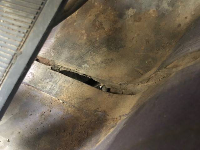 70C driver side seam 1.jpg