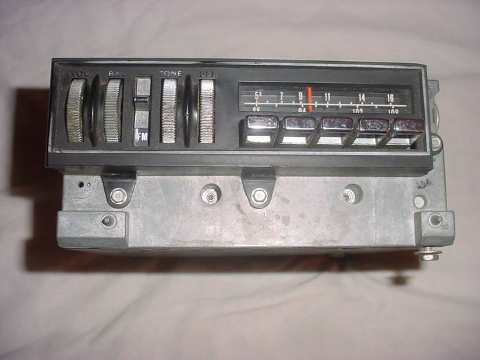 71%20radio%20fr%20w%20chrome.jpg