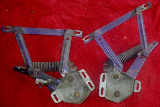 71 challenger hood hinges 3(3).jpg