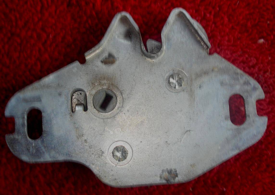 71 challenger trunk latch 2.jpg