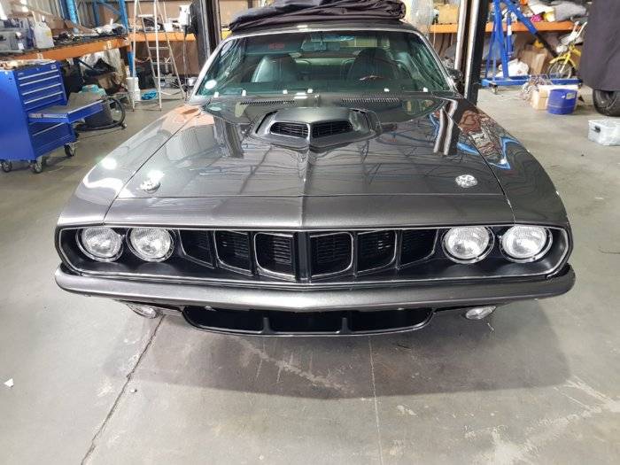 71 cuda.jpg