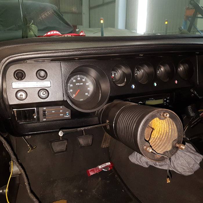 71 cuda.jpg
