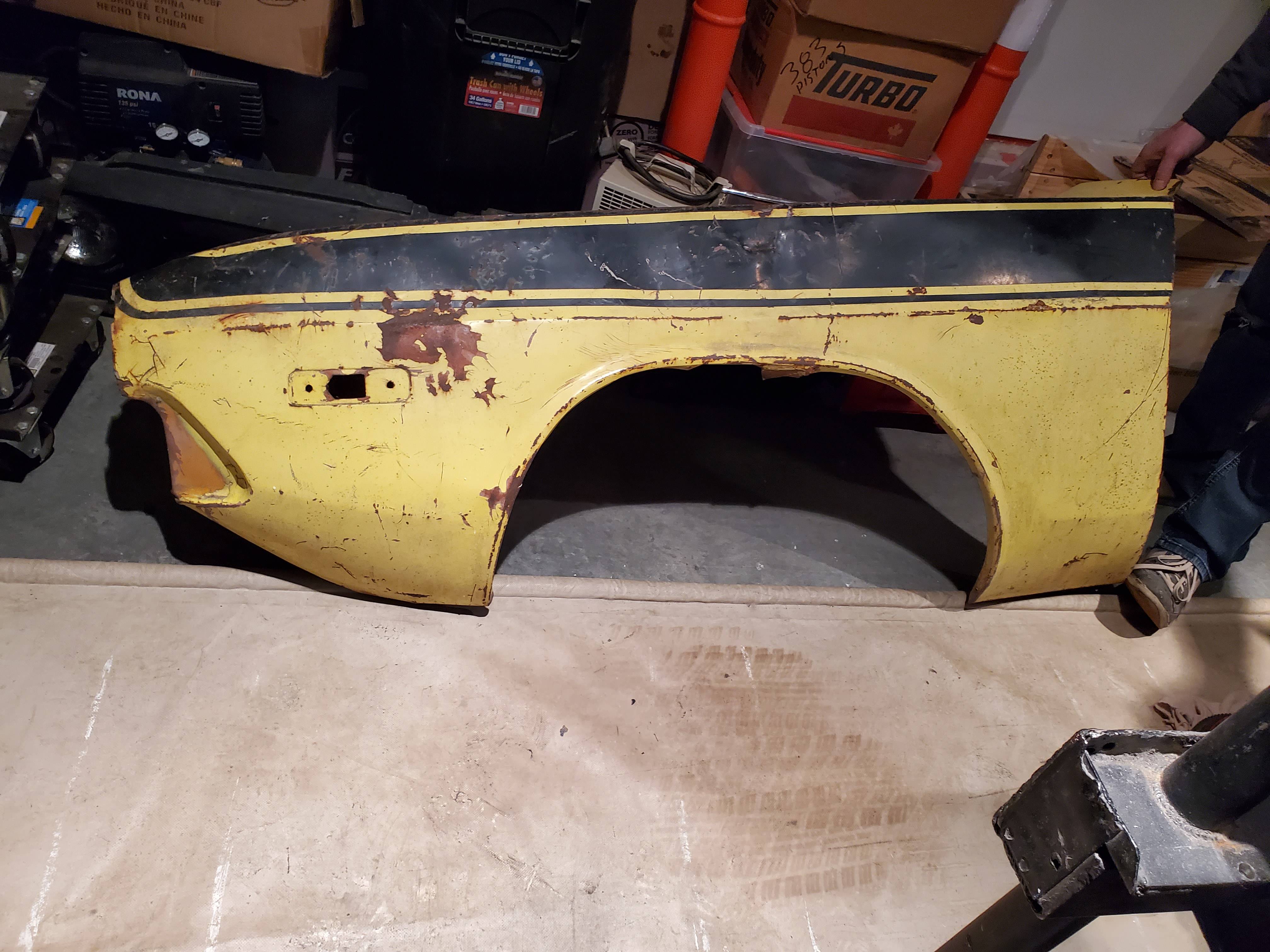 72-74 Challenger Driver Fender.jpg