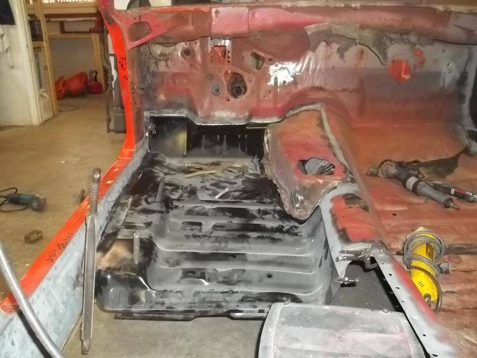 73 challenger 013.jpg