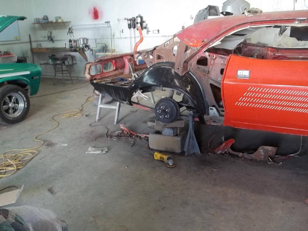 73 challenger 726.jpg