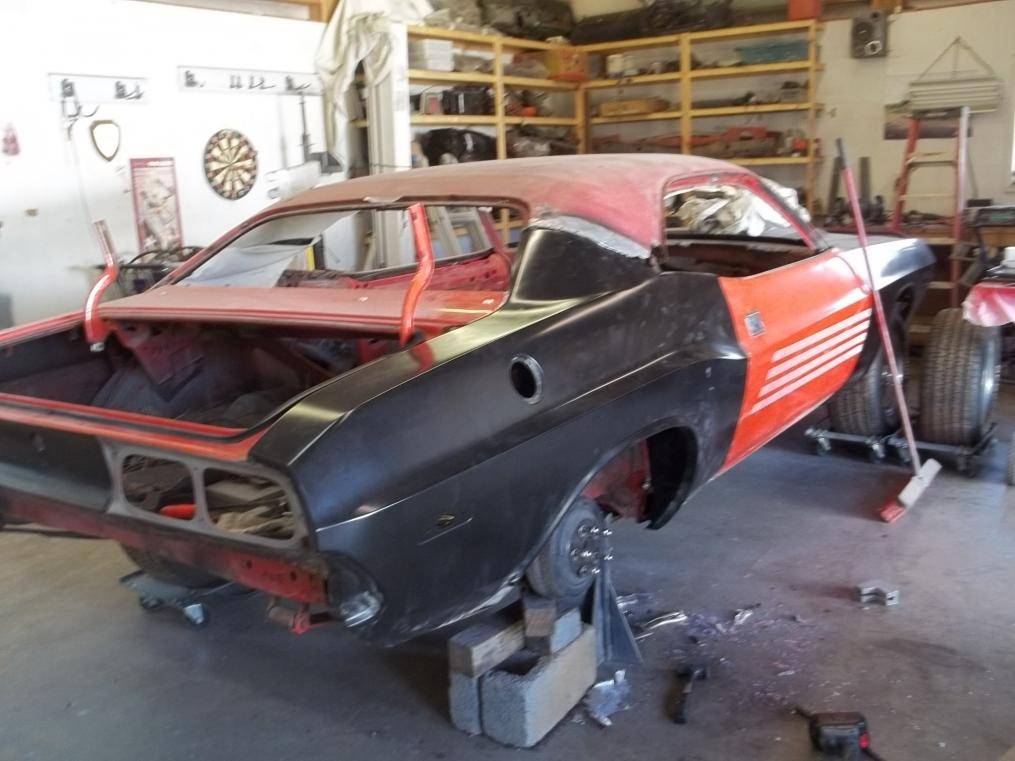 73 challenger 734.jpg