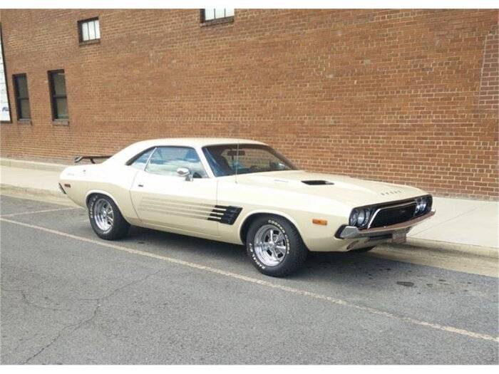 73 Challenger.JPG