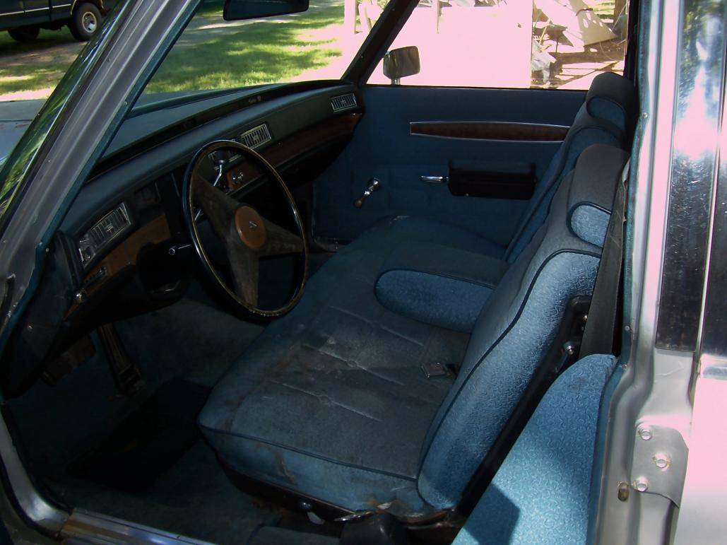 74 Cadillac Hearse 006.jpg