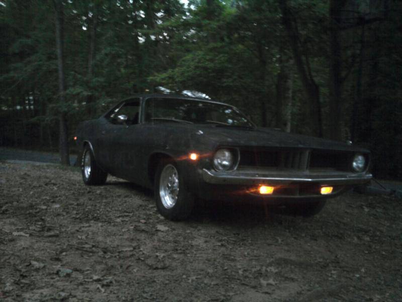 74'cuda @ nite with park lts.jpg
