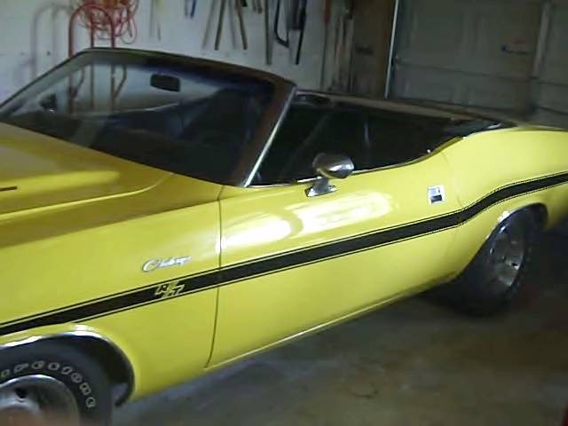 !970 Dodge Challenger convertible.jpg