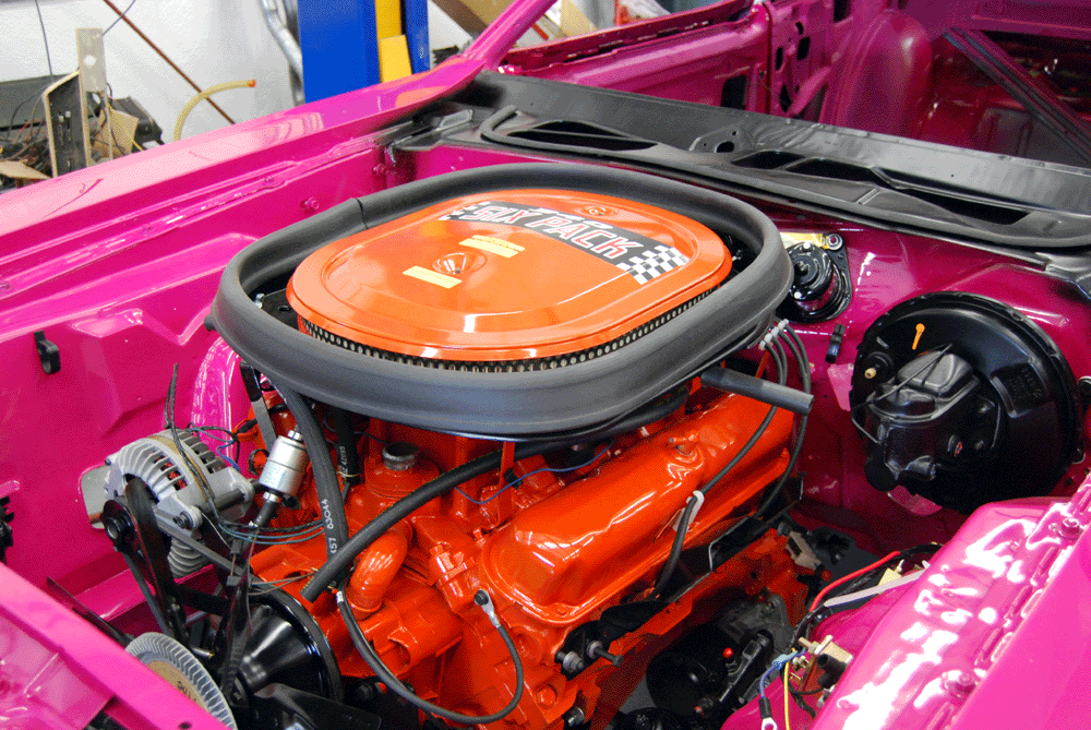 AAR Cuda Cowl Blackout.gif