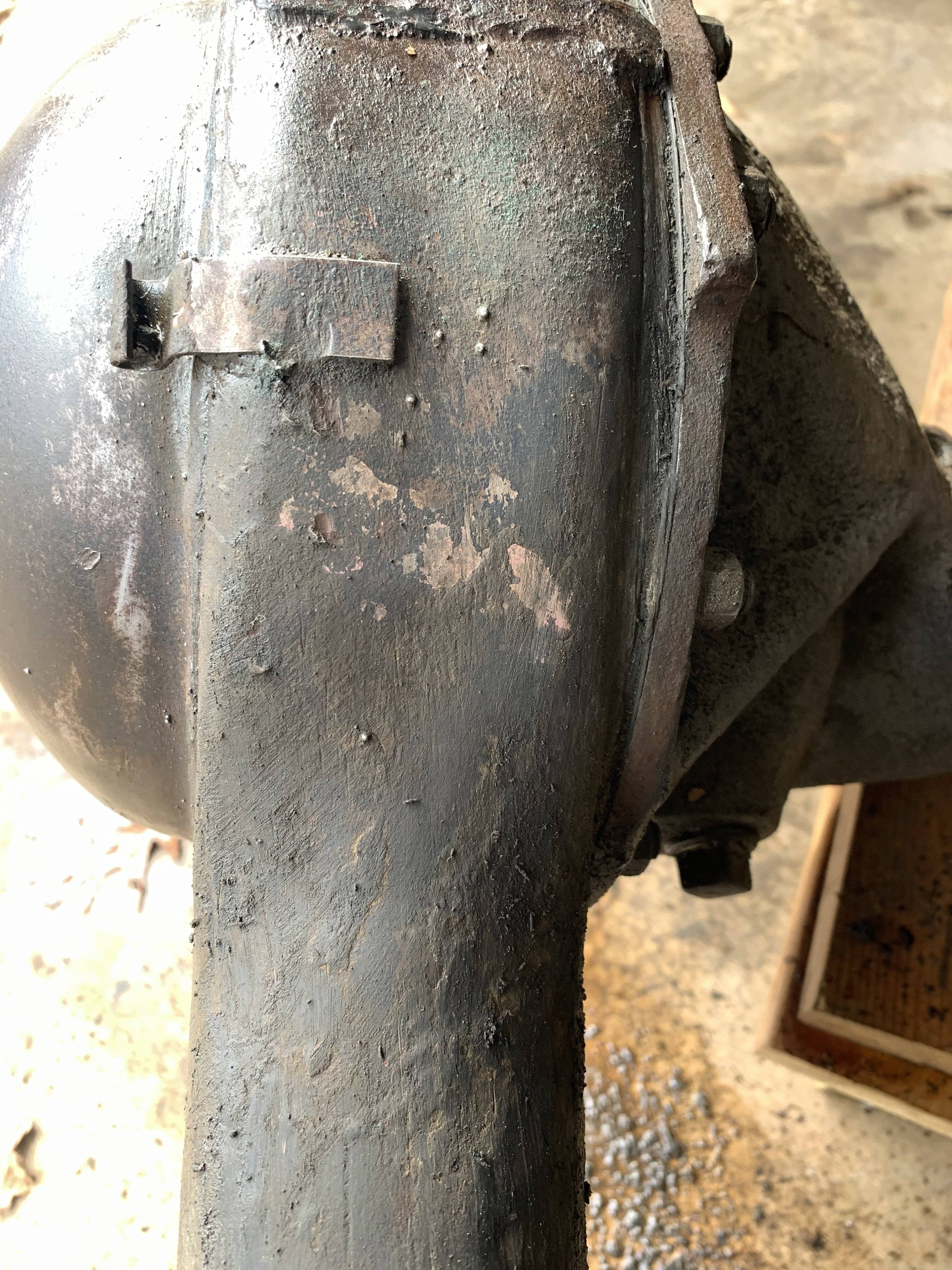 AXLE RS CENTER.jpg