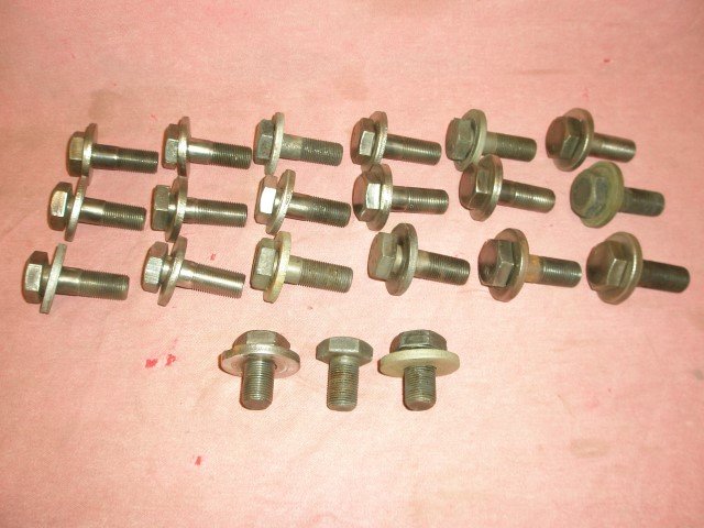 Balancer Bolts 1.JPG
