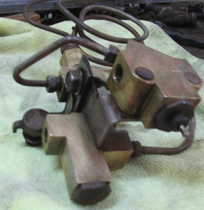 Brake valving original .jpg