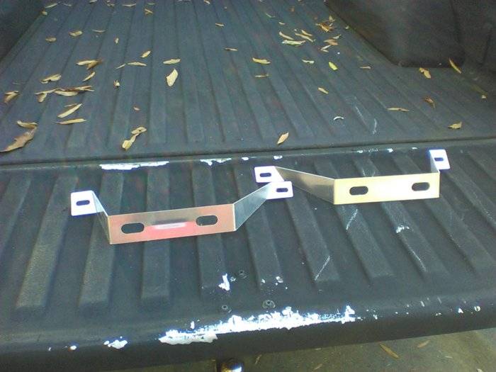 bumper bracket 1.jpg