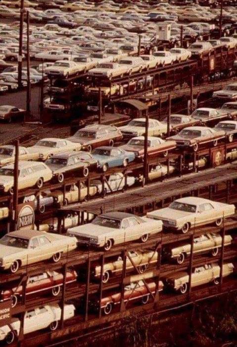 C BODY MOPARS.jpg