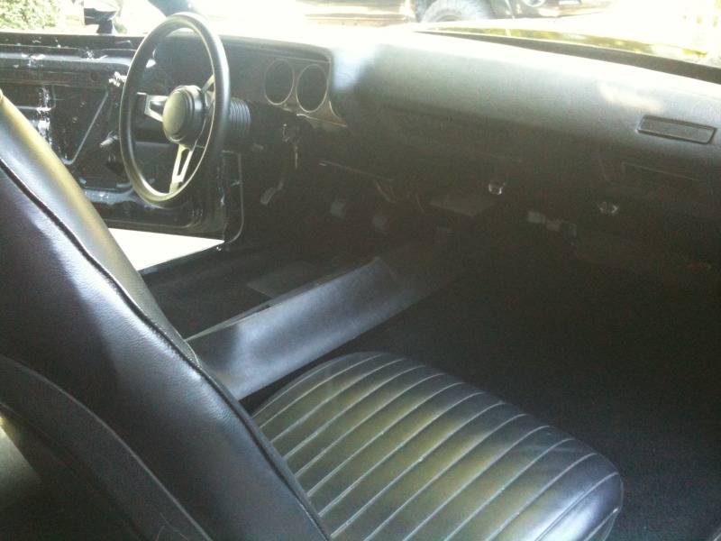 car1.jpg