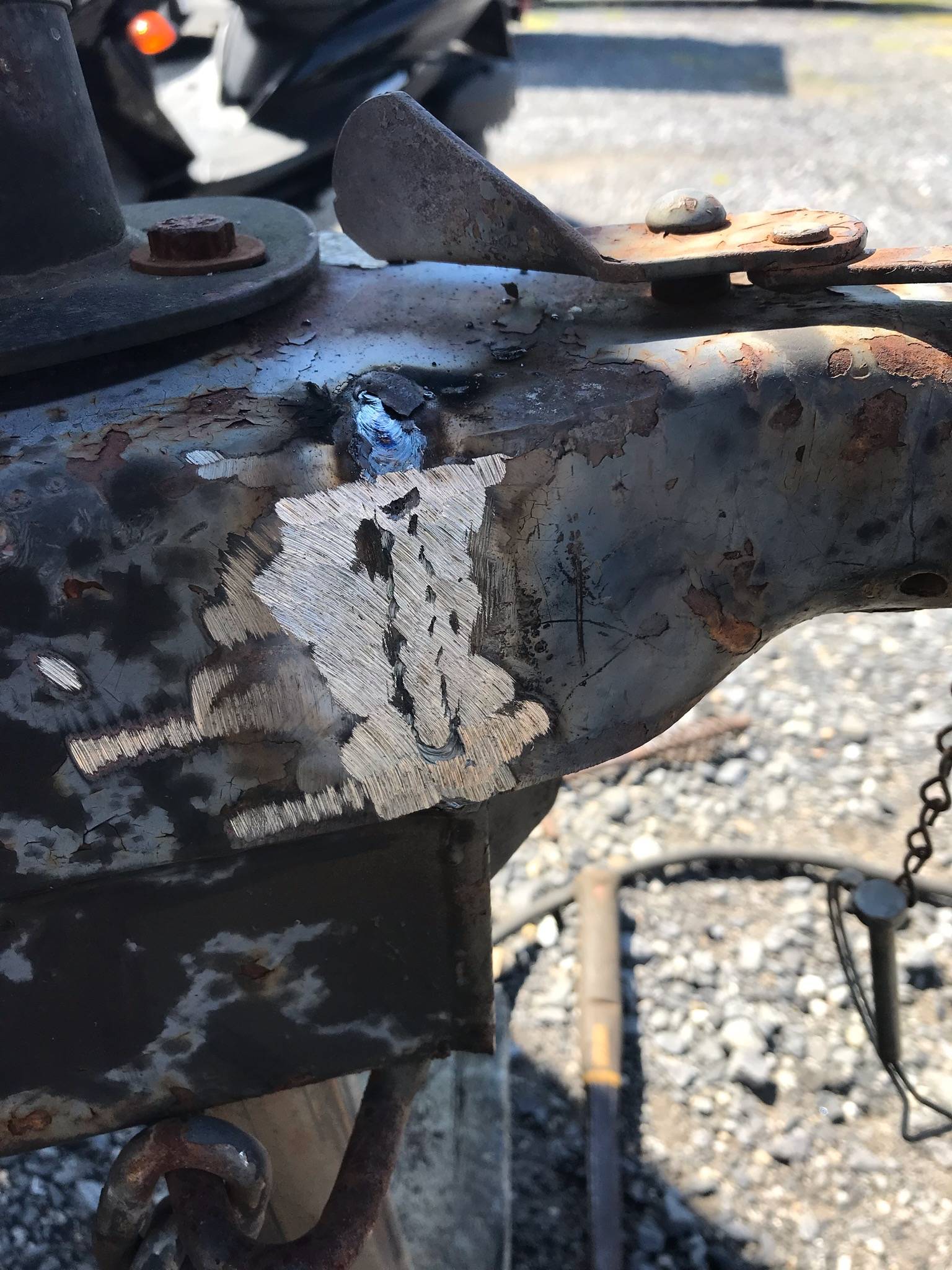 Carlisle tounge crack welded.jpg