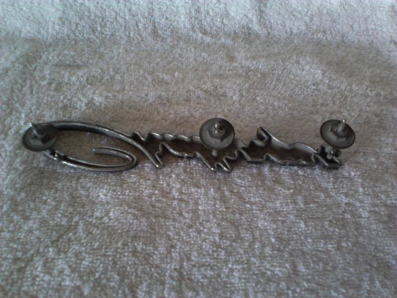 chal linkage & kick down rod 009.jpg