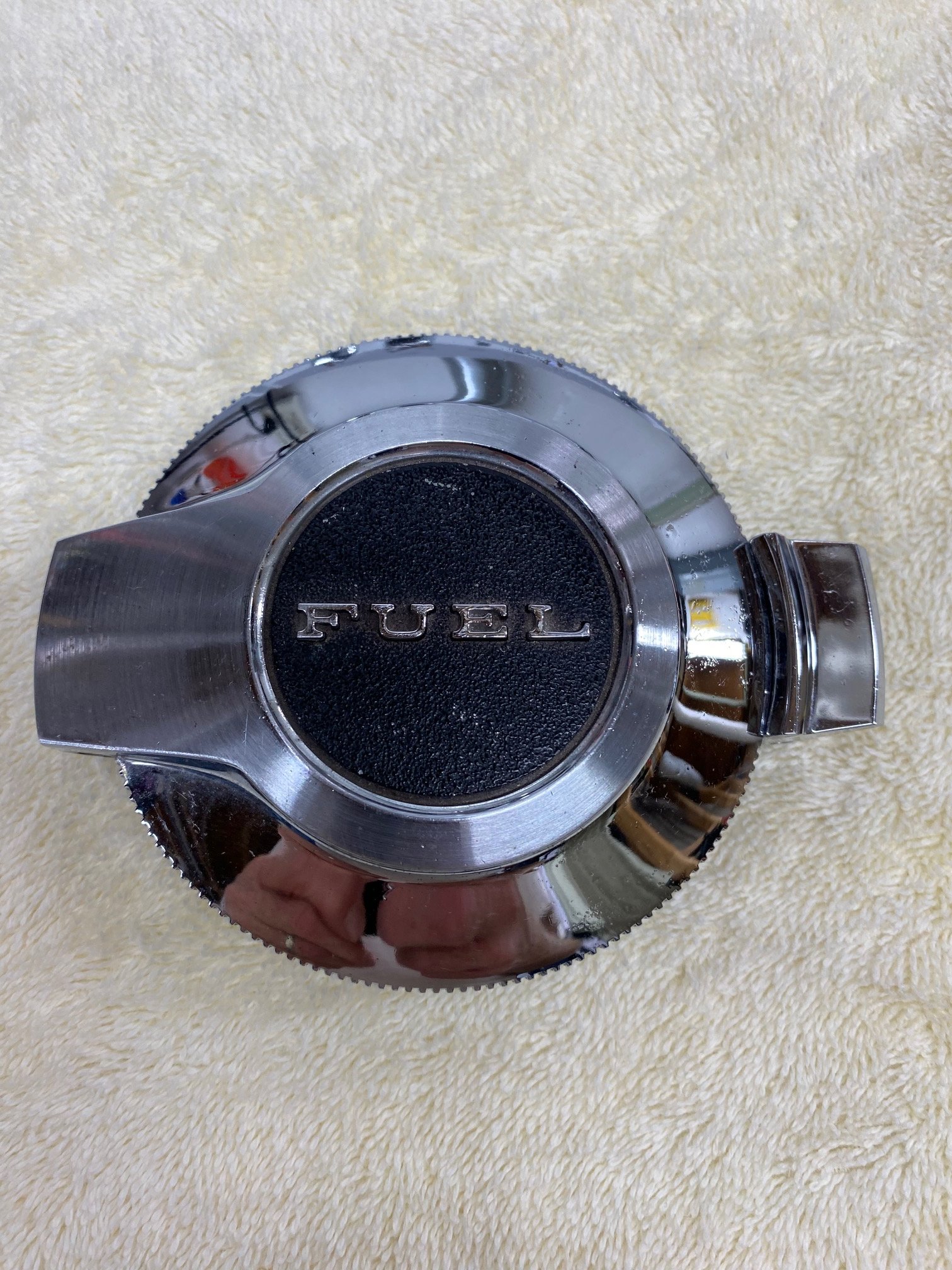 Challeger 70-74 Fuel Cap.jpeg