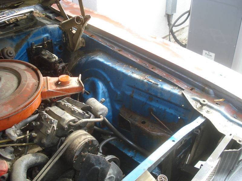 challenger 70 underhood d.jpg