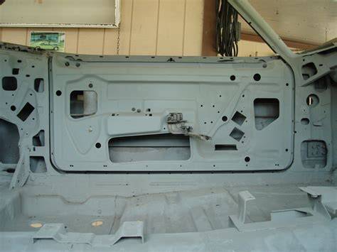 challenger door primer.jpg