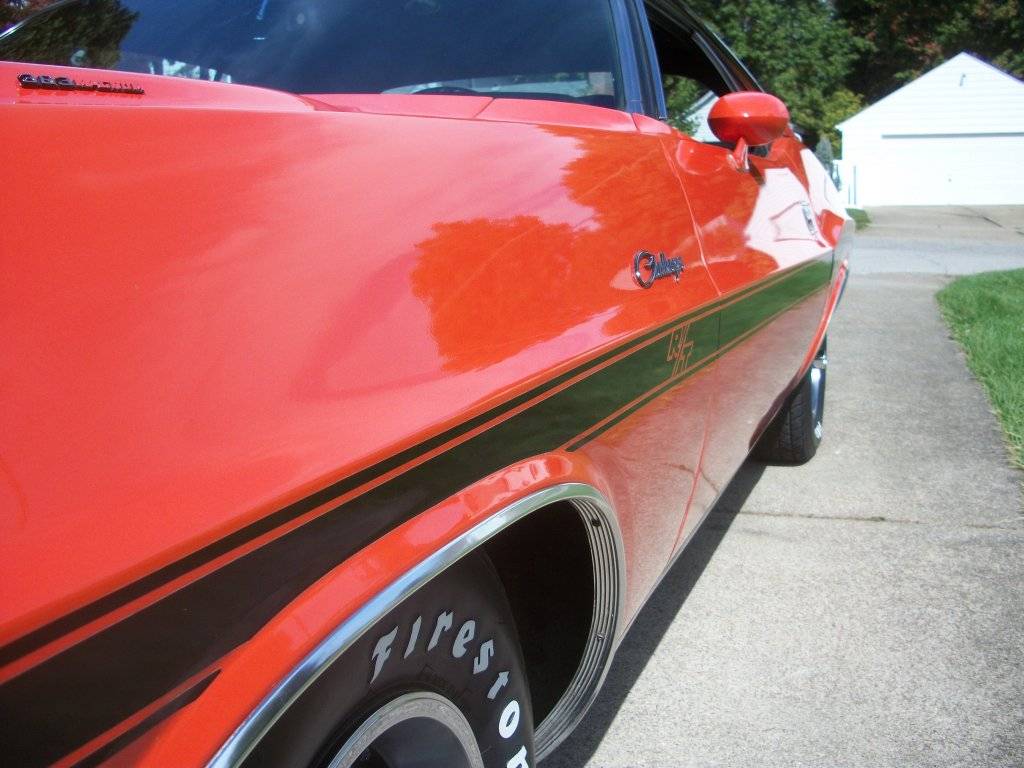challenger for sale 011.JPG